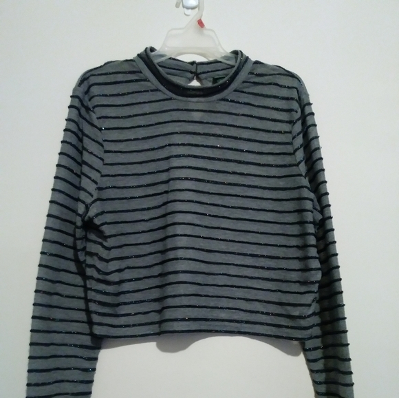 Wide fable blouse - Picture 6 of 7